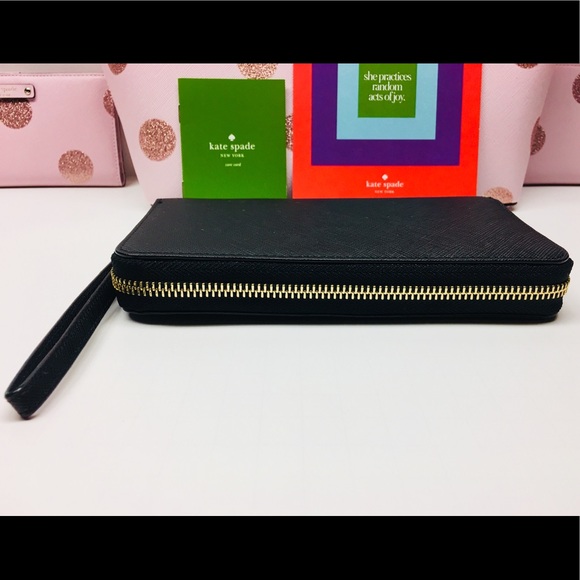 Kate Spade Tech Wristlet - Picture 3 of 6